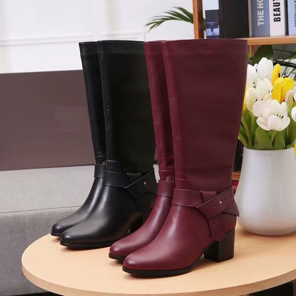 cow leather chunky heel knee high knight boots fashion metal buckle rain boots desert motorcycle boots winter snow boots,35-41, Black
cow leather chunky heel knee high knight boots fashion metal buckle rain boots desert motorcycle boots winter snow boots,35-41, Black