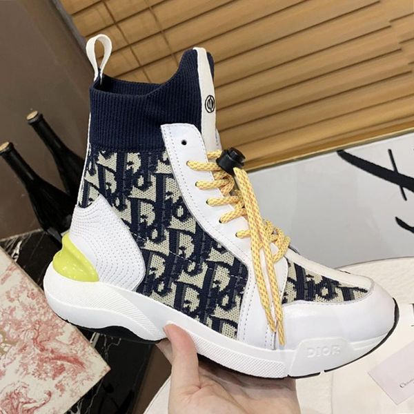 новое прибытие qblique технический knit sneaker мужчины "; s обувь vintage плюс размер повседневная обувь класса люкс комфортные high top му
новое прибытие qblique технический knit sneaker мужчины "; s обувь vintage плюс размер повседневная обувь класса люкс комфортные high top му