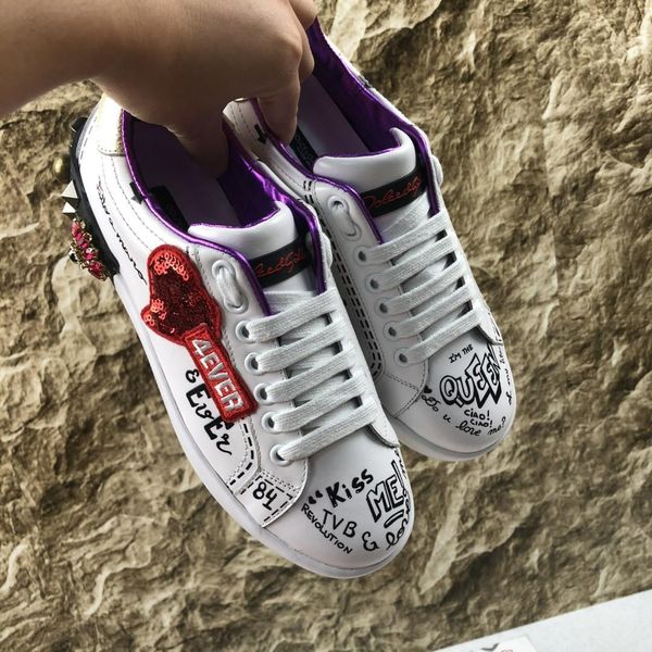 2020n new trend graffiti leather casual shoes fashion men and women outdoor sports shoes personality wild party couple shoes, size 35-451, Black
2020n new trend graffiti leather casual shoes fashion men and women outdoor sports shoes personality wild party couple shoes, size 35-451, Black