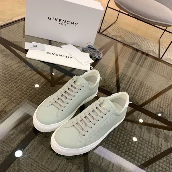 low-flat-bottom breathable printed leather sneakers, high-quality brand shoes, leather casual sneakers designed by rs,ss
low-flat-bottom breathable printed leather sneakers, high-quality brand shoes, leather casual sneakers designed by rs,ss