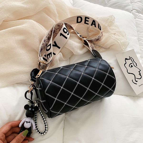 ixuo7 french niche broadband fashionable summer hipster small female 2019 new fashion all-match ins package postman package small postman ba, White
ixuo7 french niche broadband fashionable summer hipster small female 2019 new fashion all-match ins package postman package small postman ba, White