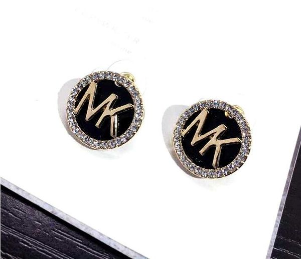 1 pair women stud earrings 925 sterling silver round cubic zirconia wishing tree stud earrings jewelry gift woman's accesories, White
1 pair women stud earrings 925 sterling silver round cubic zirconia wishing tree stud earrings jewelry gift woman's accesories, White