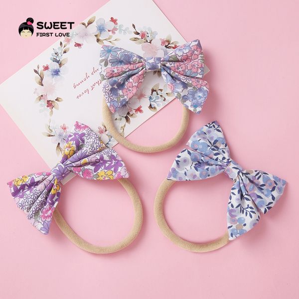 ins girls party hair accessory new european american children floral bowknot hairbands baby kids elastic cloth print bow hair band s311, Slivery;white
ins girls party hair accessory new european american children floral bowknot hairbands baby kids elastic cloth print bow hair band s311, Slivery;white