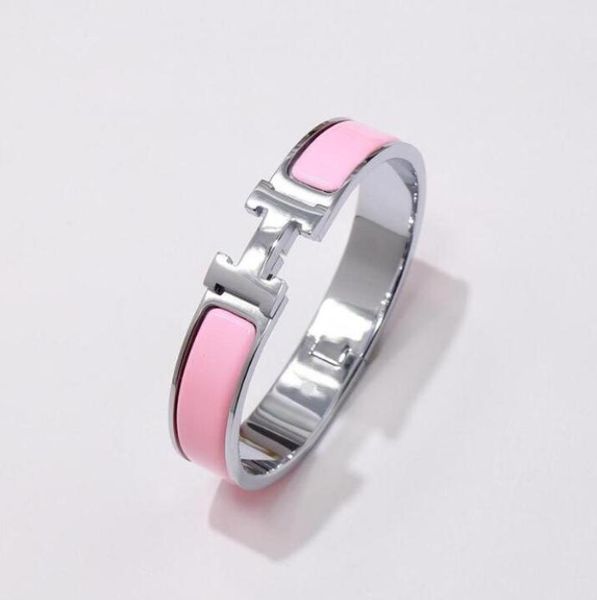 2020 bracelet new fashion men's and women's bracelets chain bracelets monogram bracelets can be wholesale, Black
2020 bracelet new fashion men's and women's bracelets chain bracelets monogram bracelets can be wholesale, Black