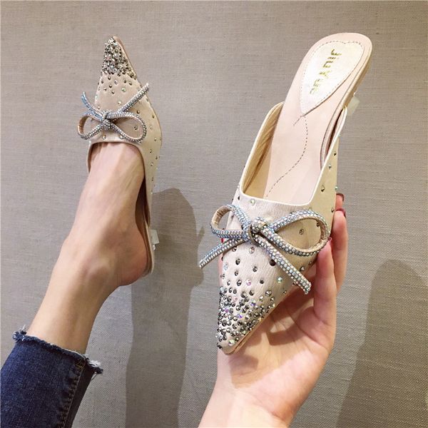cover toe butterfly-knot slippers casual shoes woman 2020 low thin heels med loafers glitter slides luxury jelly pointed fabric, Black
cover toe butterfly-knot slippers casual shoes woman 2020 low thin heels med loafers glitter slides luxury jelly pointed fabric, Black