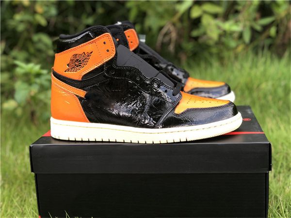 air аутентичный 1 high og разрушенного backboard 3.0 мужчины баскетбол обувь черной бледно vanilla-starfish тапок спорт на открытом воздух с
air аутентичный 1 high og разрушенного backboard 3.0 мужчины баскетбол обувь черной бледно vanilla-starfish тапок спорт на открытом воздух с