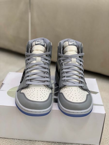 2020 new zt couple casual sneakers men and women daily casual shoes designer couple breathable casual shoes air classic pattern
2020 new zt couple casual sneakers men and women daily casual shoes designer couple breathable casual shoes air classic pattern