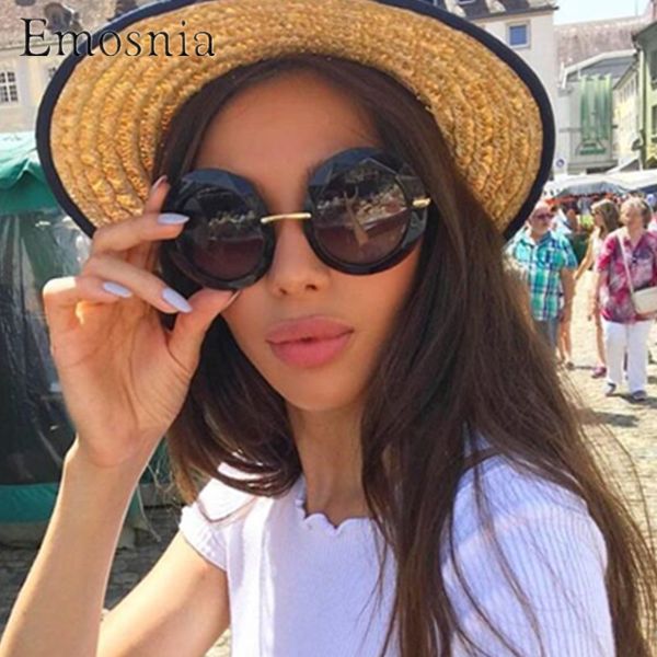 emosnia oversized round sunglasses modis feminino 2020 vintage luxury women brand designer sun glasses, White;black
emosnia oversized round sunglasses modis feminino 2020 vintage luxury women brand designer sun glasses, White;black