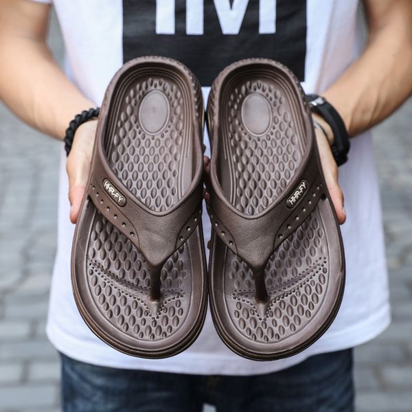 2020 new trend man slippers massage light weight men casual slippers beach men indoor flip flops, Black
2020 new trend man slippers massage light weight men casual slippers beach men indoor flip flops, Black