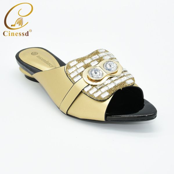 new nigerian party shoes decorated with rhinestone african women wedding shoes woman open toe slip on women pumps diamonds, Black
new nigerian party shoes decorated with rhinestone african women wedding shoes woman open toe slip on women pumps diamonds, Black