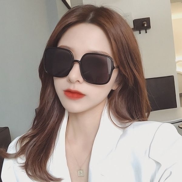 big frame fashion square classic ladies sunglasses men and women fashion retro sunglasses ladies outdoor luxury sun glasses, White;black
big frame fashion square classic ladies sunglasses men and women fashion retro sunglasses ladies outdoor luxury sun glasses, White;black