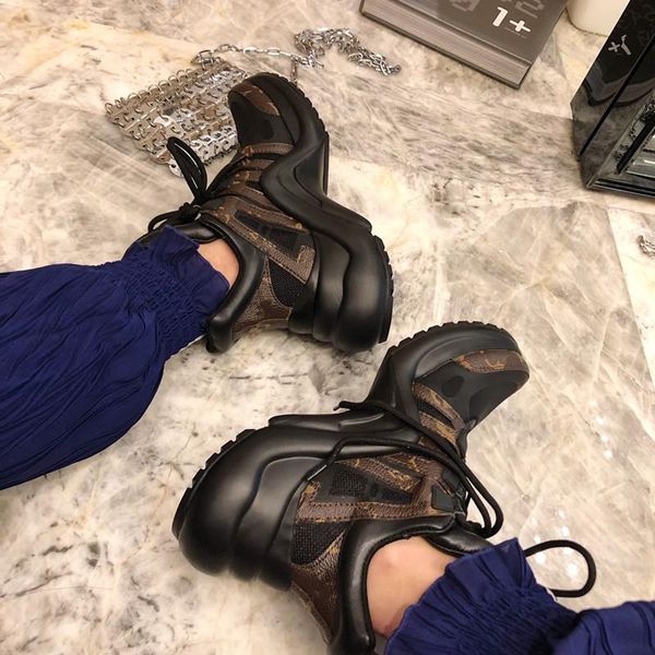 2020 glitter new designer shoes men women genuine leather designer sneaker bee casual shoes, Black
2020 glitter new designer shoes men women genuine leather designer sneaker bee casual shoes, Black