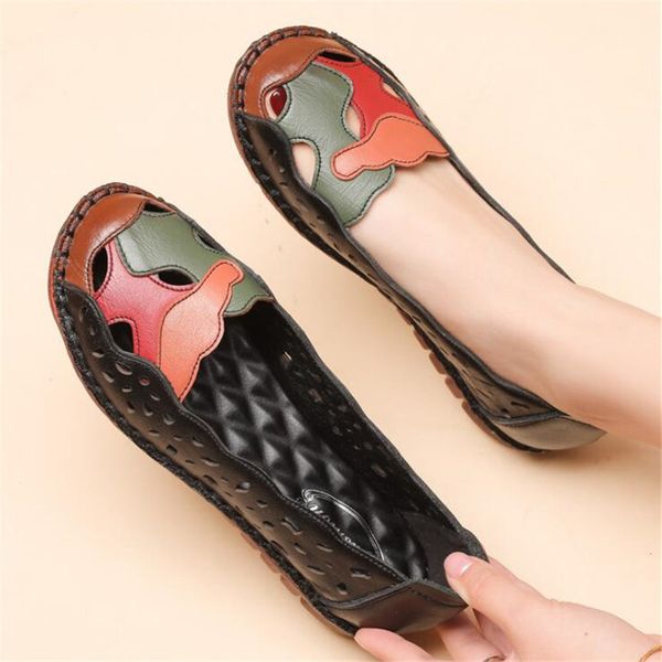 2020 soft genuine leather sandals flat shoes women flats with flowers ladies shoes women designers loafers slip on, Black
2020 soft genuine leather sandals flat shoes women flats with flowers ladies shoes women designers loafers slip on, Black