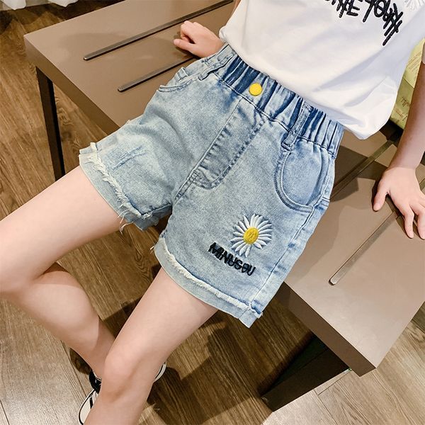 2020 new girls' daisy shorts and shorts all-match summer wear children's loose pants medium and large children's thin, Blue
2020 new girls' daisy shorts and shorts all-match summer wear children's loose pants medium and large children's thin, Blue