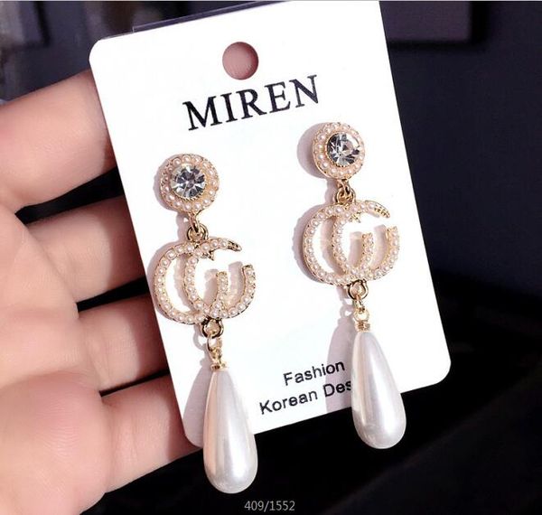 black women fashion letters earrings accessories sell like cakes women's luxury designer brand l earrings, Golden;silver
black women fashion letters earrings accessories sell like cakes women's luxury designer brand l earrings, Golden;silver