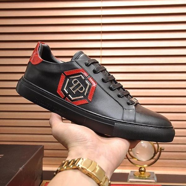 luxury men shoes fashion sneakers flats with box lo -sneakers hexagon herrenschuhe rubber sole leather sneakers mens shoes casual q664, Black
luxury men shoes fashion sneakers flats with box lo -sneakers hexagon herrenschuhe rubber sole leather sneakers mens shoes casual q664, Black