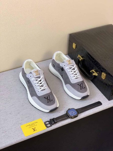 2020nq limited edition new fashion trend wild men's casual comfortable shoes hiking shoes sports shoes original box packaging, Black
2020nq limited edition new fashion trend wild men's casual comfortable shoes hiking shoes sports shoes original box packaging, Black