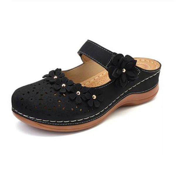personality women flat sandals hollow out retro flower round toe ladies shoes plus size super soft female buckle slippers, Black
personality women flat sandals hollow out retro flower round toe ladies shoes plus size super soft female buckle slippers, Black