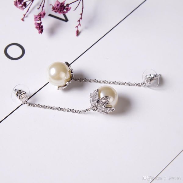 women tassel earrings sterling silver ball pearl stud woman diamond earring luxury charm jewelry
women tassel earrings sterling silver ball pearl stud woman diamond earring luxury charm jewelry