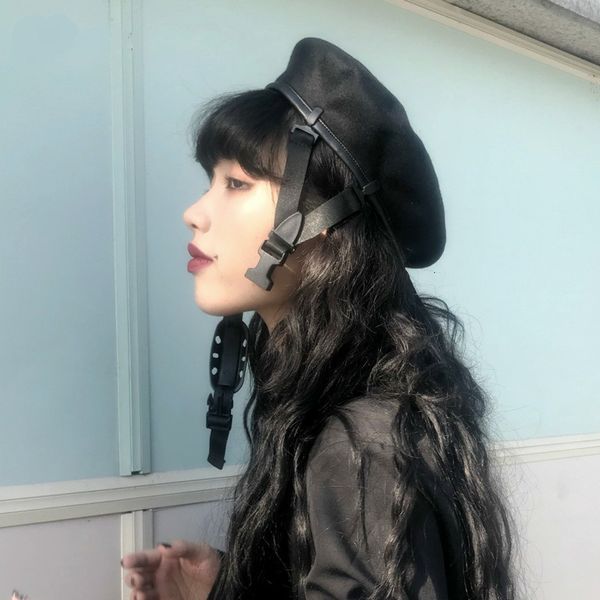 harajuku adjustable buckle woman black berets fashion autumn winter girl painter hat t200718, Blue;gray
harajuku adjustable buckle woman black berets fashion autumn winter girl painter hat t200718, Blue;gray