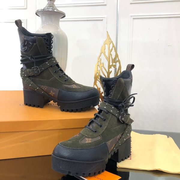 new10 high-end ladies high-heeled boots fashion platform martin boots leather ladies motorcycle boots original box packaging fast delivery, Black
new10 high-end ladies high-heeled boots fashion platform martin boots leather ladies motorcycle boots original box packaging fast delivery, Black