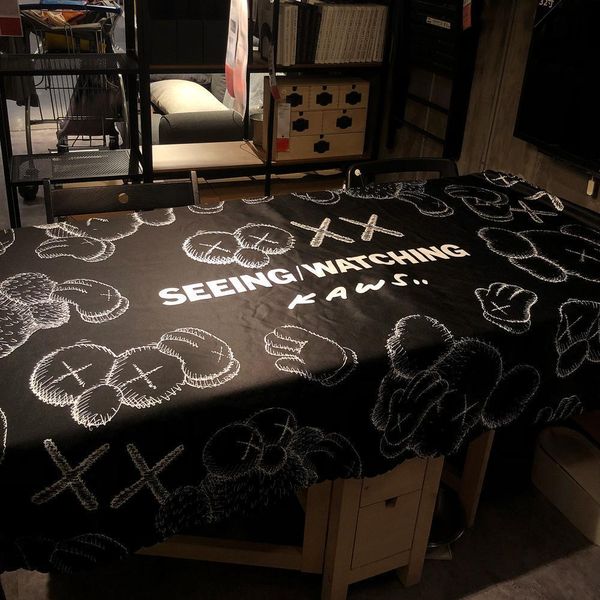 designer luxury fashion brand table cloth sesame street kaws table mat waterproof, oil proof, washable and stain black tablecloth
designer luxury fashion brand table cloth sesame street kaws table mat waterproof, oil proof, washable and stain black tablecloth