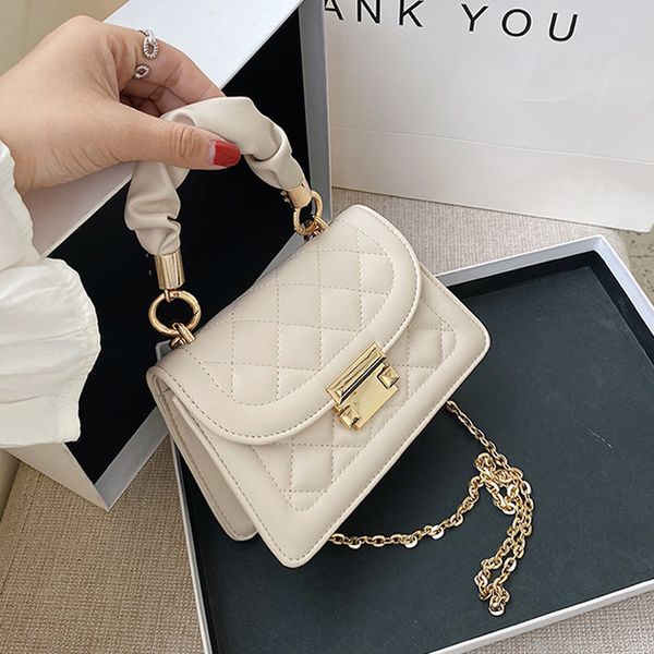 mini simple pu leather tote bags for women 2020 solid color chain lock shoulder handbags female travel fashion crossbody bag
mini simple pu leather tote bags for women 2020 solid color chain lock shoulder handbags female travel fashion crossbody bag