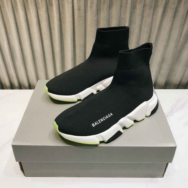 r brand luxury leather casual , stylish speed clear sole sneakers , comfortable platform, size 35-45,aa
r brand luxury leather casual , stylish speed clear sole sneakers , comfortable platform, size 35-45,aa