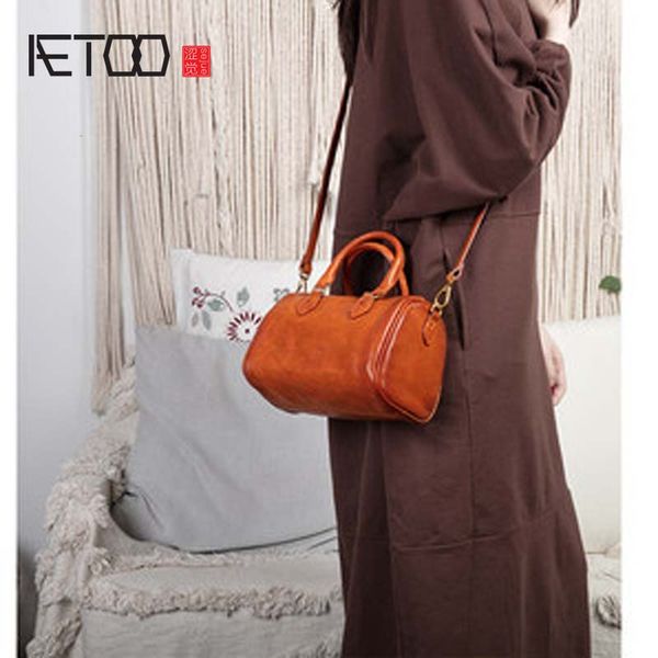 aetoo one-shoulder diagonal bag jurchen first layer cowhide handbag large capacity simple boston female bag
aetoo one-shoulder diagonal bag jurchen first layer cowhide handbag large capacity simple boston female bag