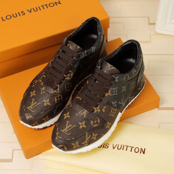 232 designer high-quality men's casual sports shoes and luxury outdoor casual shoes, the original box size is 38-45, Black
232 designer high-quality men's casual sports shoes and luxury outdoor casual shoes, the original box size is 38-45, Black