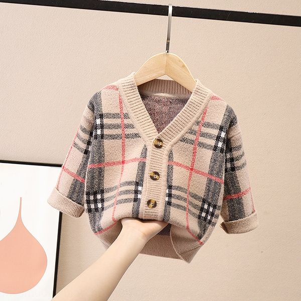 2020 new clothing coat children's sweater classic plaid v-neck children's cardigan girls' and girls' coat, Blue
2020 new clothing coat children's sweater classic plaid v-neck children's cardigan girls' and girls' coat, Blue