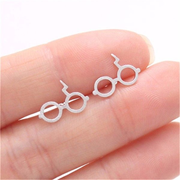 selling cute harry glasses stud earrings magic glasses stud earring lighting glasses earring for wedding party gifts, Golden;silver
selling cute harry glasses stud earrings magic glasses stud earring lighting glasses earring for wedding party gifts, Golden;silver