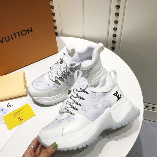173 new designer luxury women's casual fashion shoes, women's outdoor casual shoes, high-quality materials, with original box, Black
173 new designer luxury women's casual fashion shoes, women's outdoor casual shoes, high-quality materials, with original box, Black