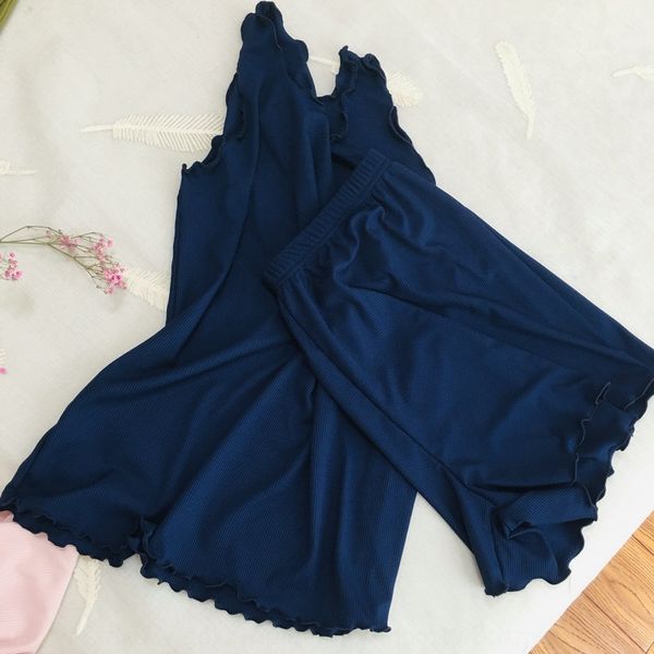 women's wooden ear strap set summer home yoga thread modal cropped pants shorts and shorts two-piece set for women, Gray
women's wooden ear strap set summer home yoga thread modal cropped pants shorts and shorts two-piece set for women, Gray