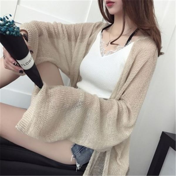 women's knitwear cardigan mid-length 2020 new women's korean knitted shirt coat style air-conditioned shirt outer thin sunscreen c, White;black
women's knitwear cardigan mid-length 2020 new women's korean knitted shirt coat style air-conditioned shirt outer thin sunscreen c, White;black