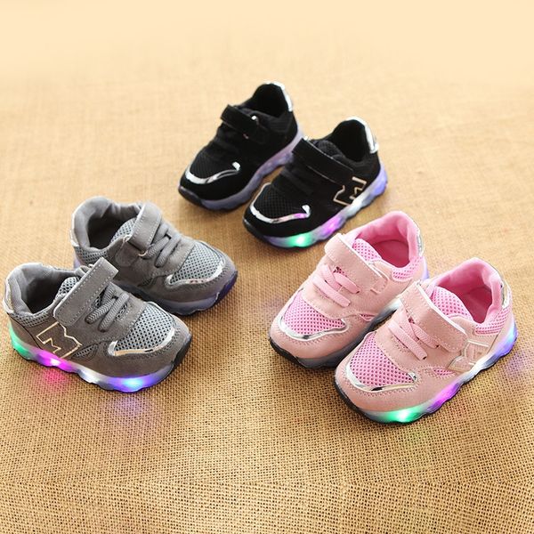 2019 autumn sneakers children's lighting baby's mesh breathable children's boys' led lighting shoes girls' sports s, Black
2019 autumn sneakers children's lighting baby's mesh breathable children's boys' led lighting shoes girls' sports s, Black