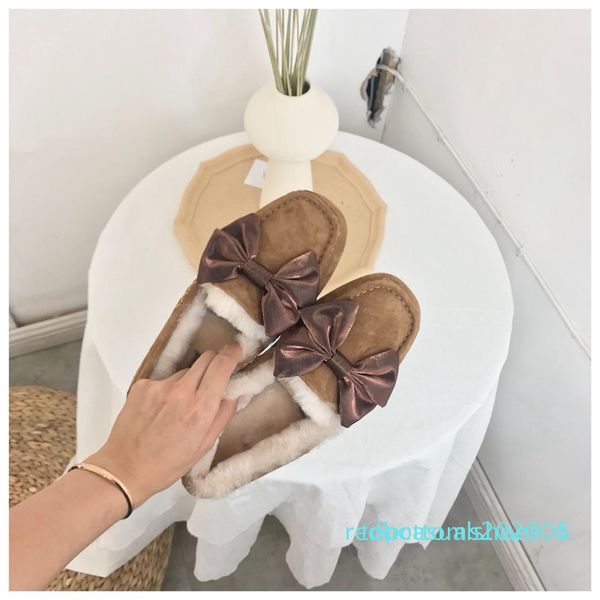 new original wgg big silk bowknot waterproof leather fur slippers women designer casual shoes pink black white blue womens shoe size 5-8 t01
new original wgg big silk bowknot waterproof leather fur slippers women designer casual shoes pink black white blue womens shoe size 5-8 t01