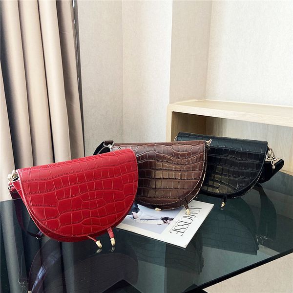 камень шаблон плечо сумки для женщин 2019 кожа saddle bag bolso mujer полукруглый лепестковые сумки женский crossbody pack кошелек
камень шаблон плечо сумки для женщин 2019 кожа saddle bag bolso mujer полукруглый лепестковые сумки женский crossbody pack кошелек