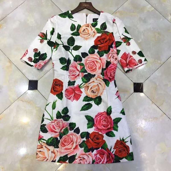 new european and american women's round neck rose print pattern decoration short sleeve skirt dress in early spring 2020
new european and american women's round neck rose print pattern decoration short sleeve skirt dress in early spring 2020