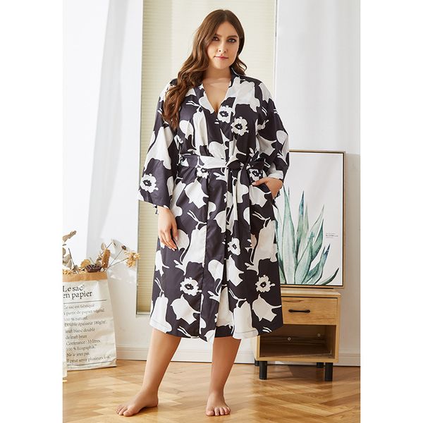 2020 new plus size satin silk bath robes spring summer print three quarter satin nightwear female cozy casual dressing gown, Black;red
2020 new plus size satin silk bath robes spring summer print three quarter satin nightwear female cozy casual dressing gown, Black;red