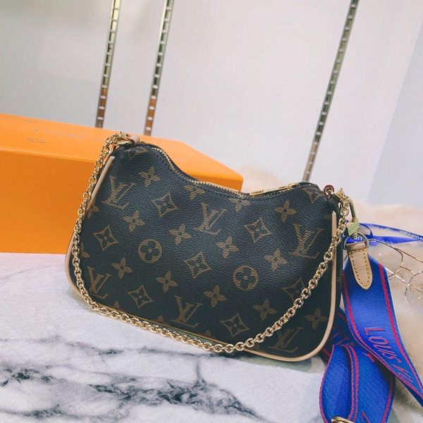 drop ship women bag fast delivery coin pocket zipper luxury classic crossbody bags lady leather shoulder bag
drop ship women bag fast delivery coin pocket zipper luxury classic crossbody bags lady leather shoulder bag