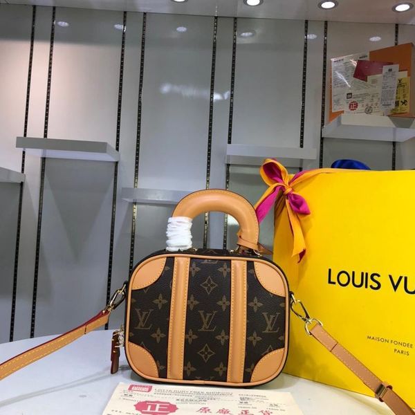 новое прибытие женщин мешок кожи плеча сумки bolsa de hombro роскошная crossbody сумка женская верхняя ручка zipper totes сумка сумки
новое прибытие женщин мешок кожи плеча сумки bolsa de hombro роскошная crossbody сумка женская верхняя ручка zipper totes сумка сумки