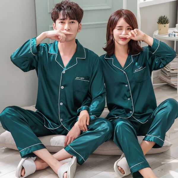 2020 pyjama satin men pajama set solid two-piece sleep silk sleepwear for men suit autumn long sleeve pijama man summer homewear, Black;brown
2020 pyjama satin men pajama set solid two-piece sleep silk sleepwear for men suit autumn long sleeve pijama man summer homewear, Black;brown