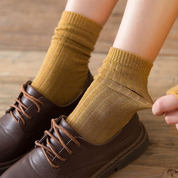 autumn and new fashion women's vertical stacked socks solid color middle tube women's socks, Pink;yellow
autumn and new fashion women's vertical stacked socks solid color middle tube women's socks, Pink;yellow