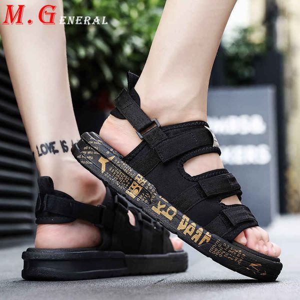 trendy man shoes outdoor casual sandals men breathable beach summer shoes soft bottom mens slippers male roman sandalias new c20, Black
trendy man shoes outdoor casual sandals men breathable beach summer shoes soft bottom mens slippers male roman sandalias new c20, Black