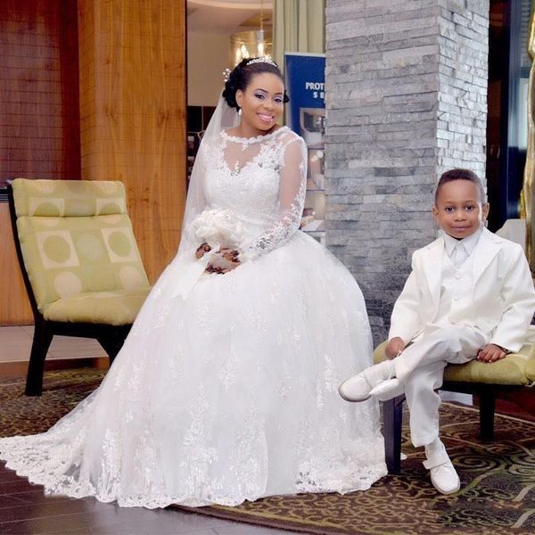 custom african long sleeves lace wedding dresses with beaded appliques jewel neck court train tulle a line wedding bridal gowns, White
custom african long sleeves lace wedding dresses with beaded appliques jewel neck court train tulle a line wedding bridal gowns, White