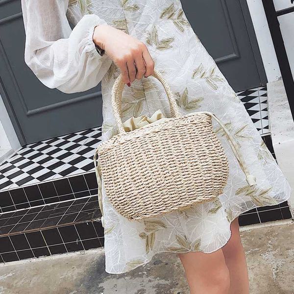 2020 summer fashion new designer handbag straw basket women bag holiday travel bag big elegant tote portable shoulder
2020 summer fashion new designer handbag straw basket women bag holiday travel bag big elegant tote portable shoulder