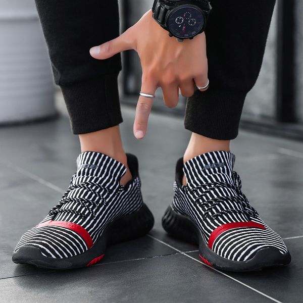 2020 new four seasons low-sports and leisure trendy running shoes large size shoes 40-46 zapatillas hombre mens casual, Black
2020 new four seasons low-sports and leisure trendy running shoes large size shoes 40-46 zapatillas hombre mens casual, Black