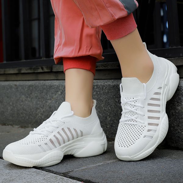 women fashion running shoes comfortable mesh breathable non-slipper sneakers light weight outdoor travel walking sports shoes
women fashion running shoes comfortable mesh breathable non-slipper sneakers light weight outdoor travel walking sports shoes