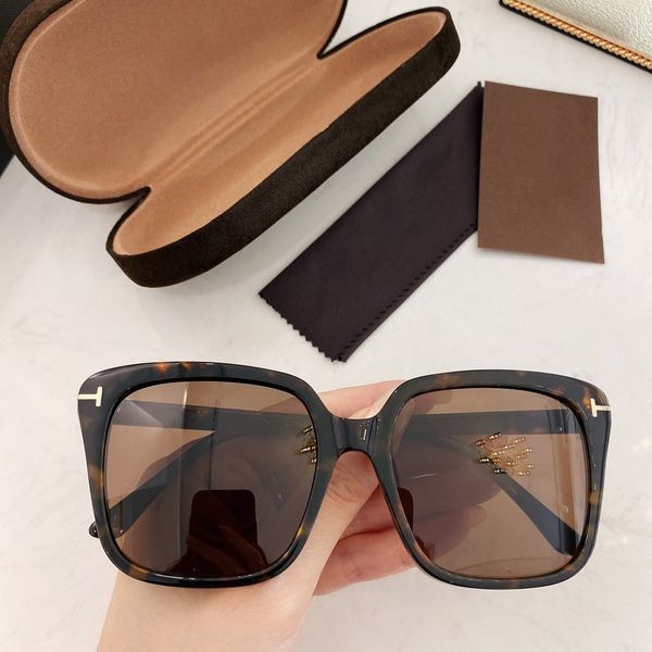 2020 new style suitable for all face shape decorative sunglasses frame neutral gradient sunglasses personal style full set fashion tf788
2020 new style suitable for all face shape decorative sunglasses frame neutral gradient sunglasses personal style full set fashion tf788